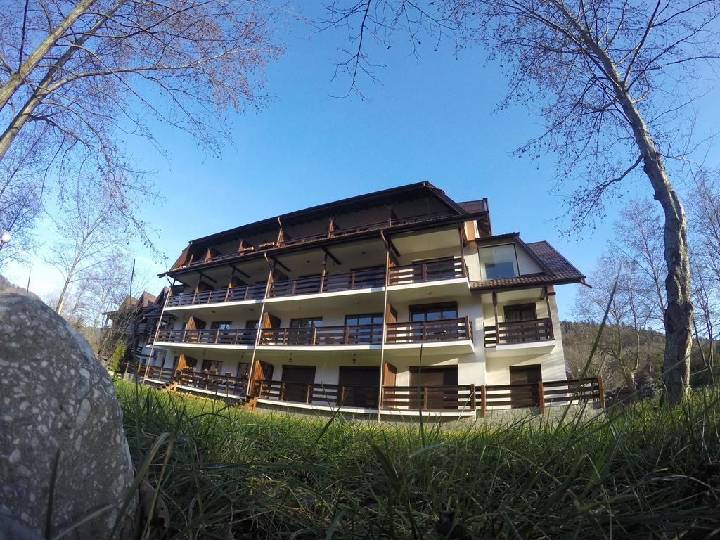Duplex Apartment Buşteni Exteriör bild